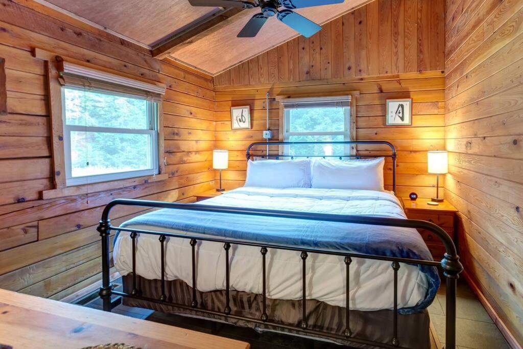 Вилла Bluestone Log Cabin Margaretville Экстерьер фото